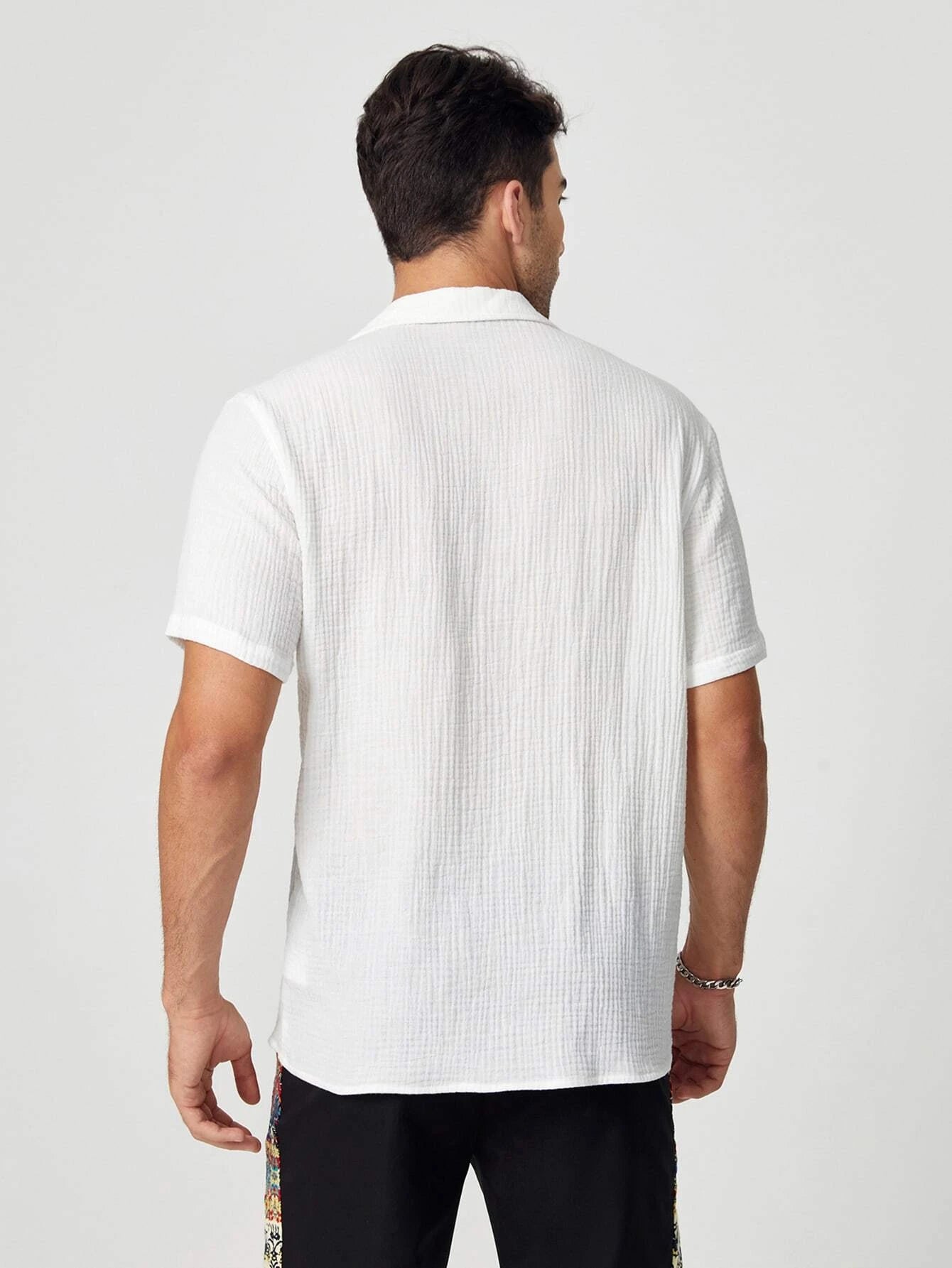 Manfinity Modagents Men Cotton Solid Textured Button Front Shirt